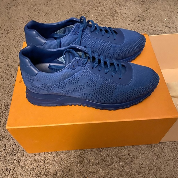 Clearing my closet - Picture 3 of 4